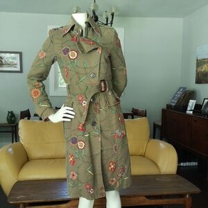 St-Martins funky flowered trenchcoat